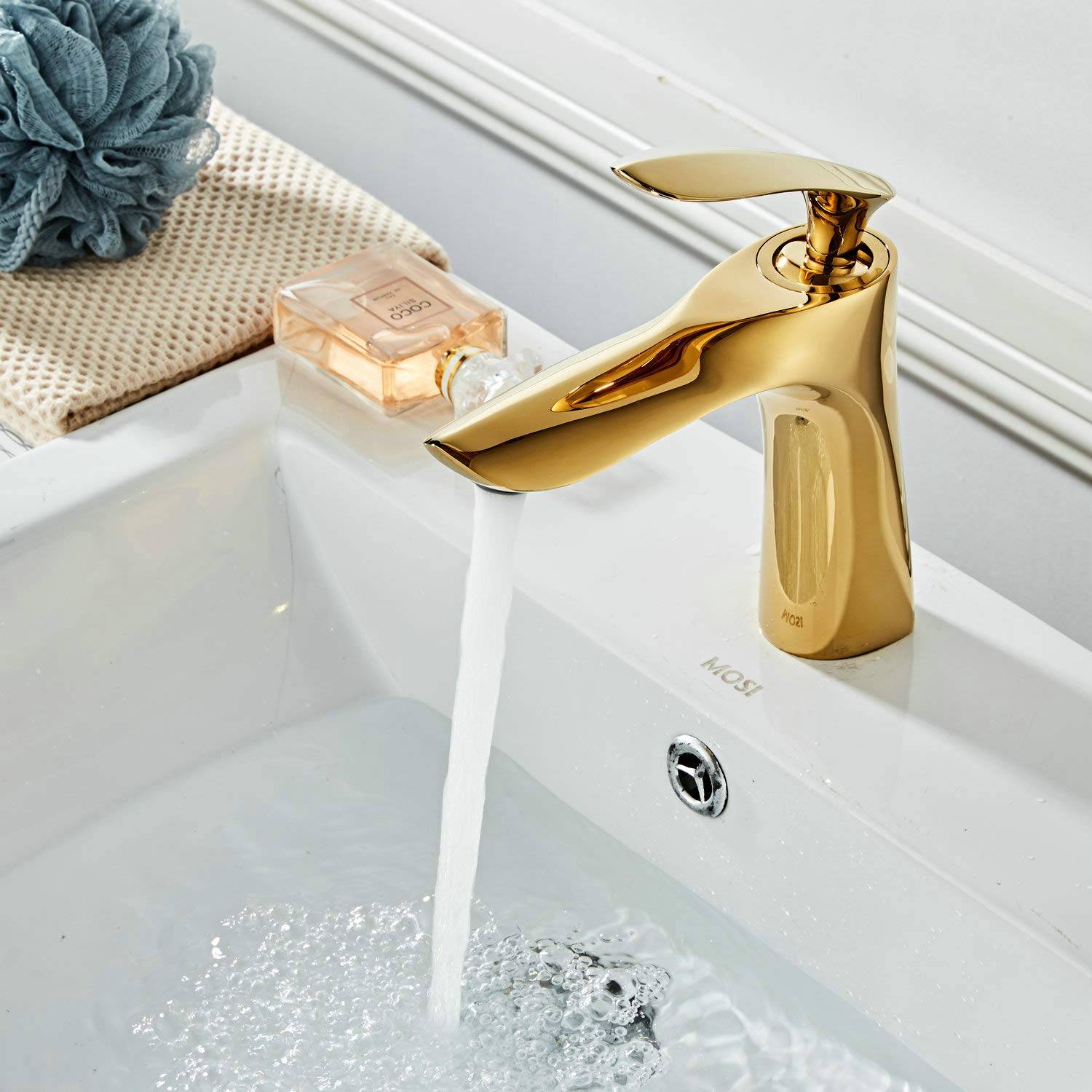 color dorado Pulverizador de resorte con doble boquilla para mezclador de cocina KunMai Monobloc